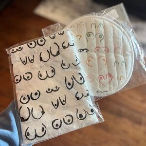 Apron & Oven Mitt Set